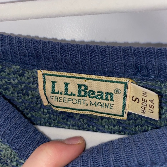 Green Patterned Sweater - Picture 5 of 5